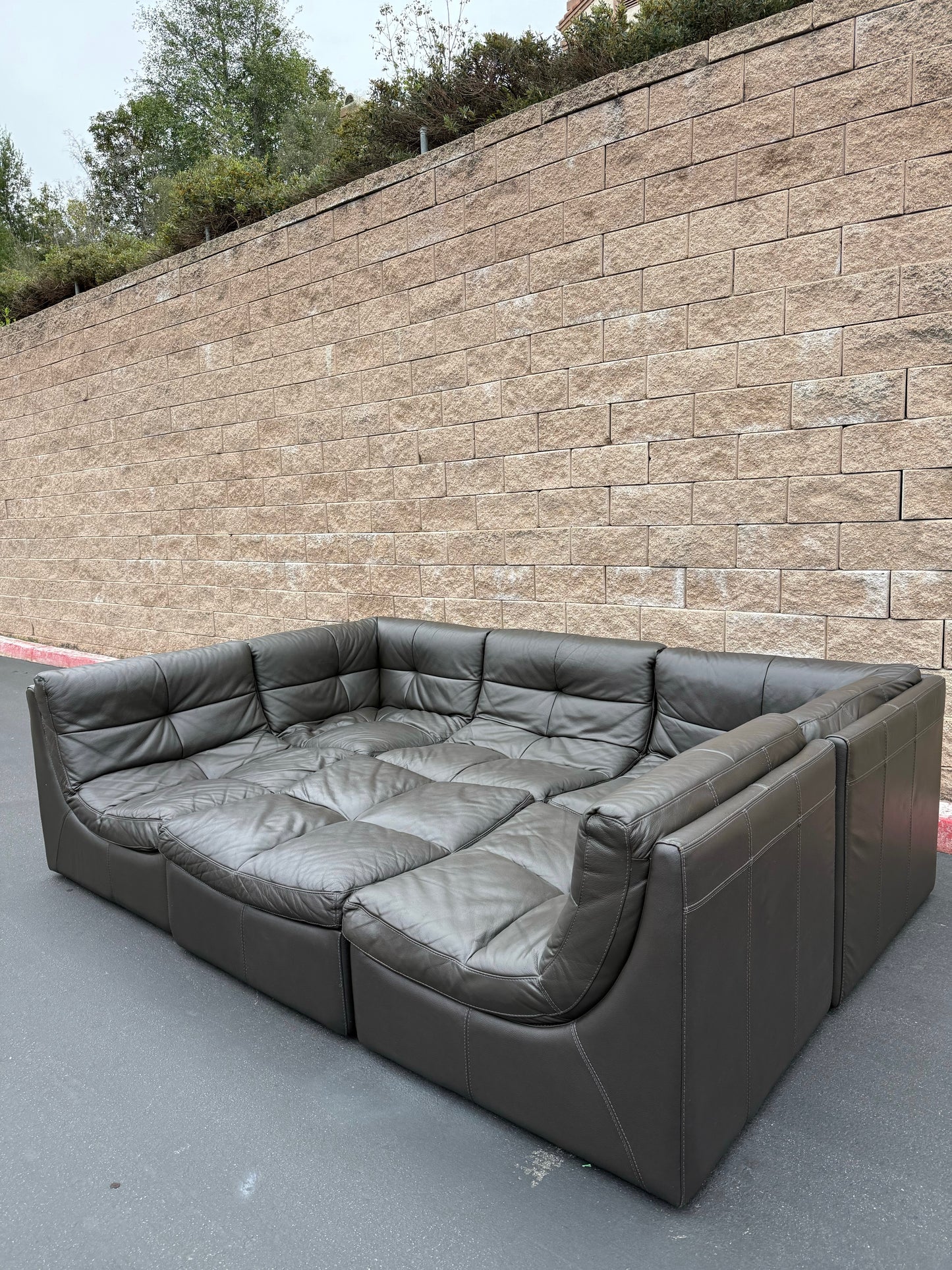 Z Gallery Leather Modular Sectional