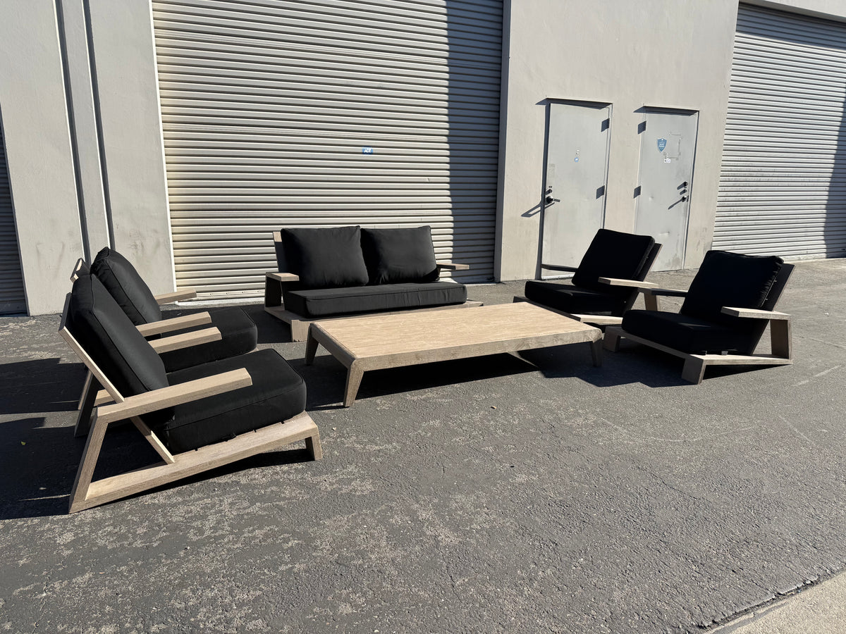 RH Outdoor Set
