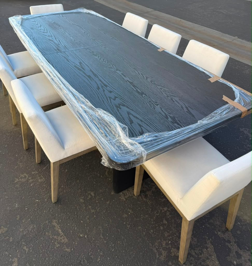 Restoration Hardware Dinning Table Set