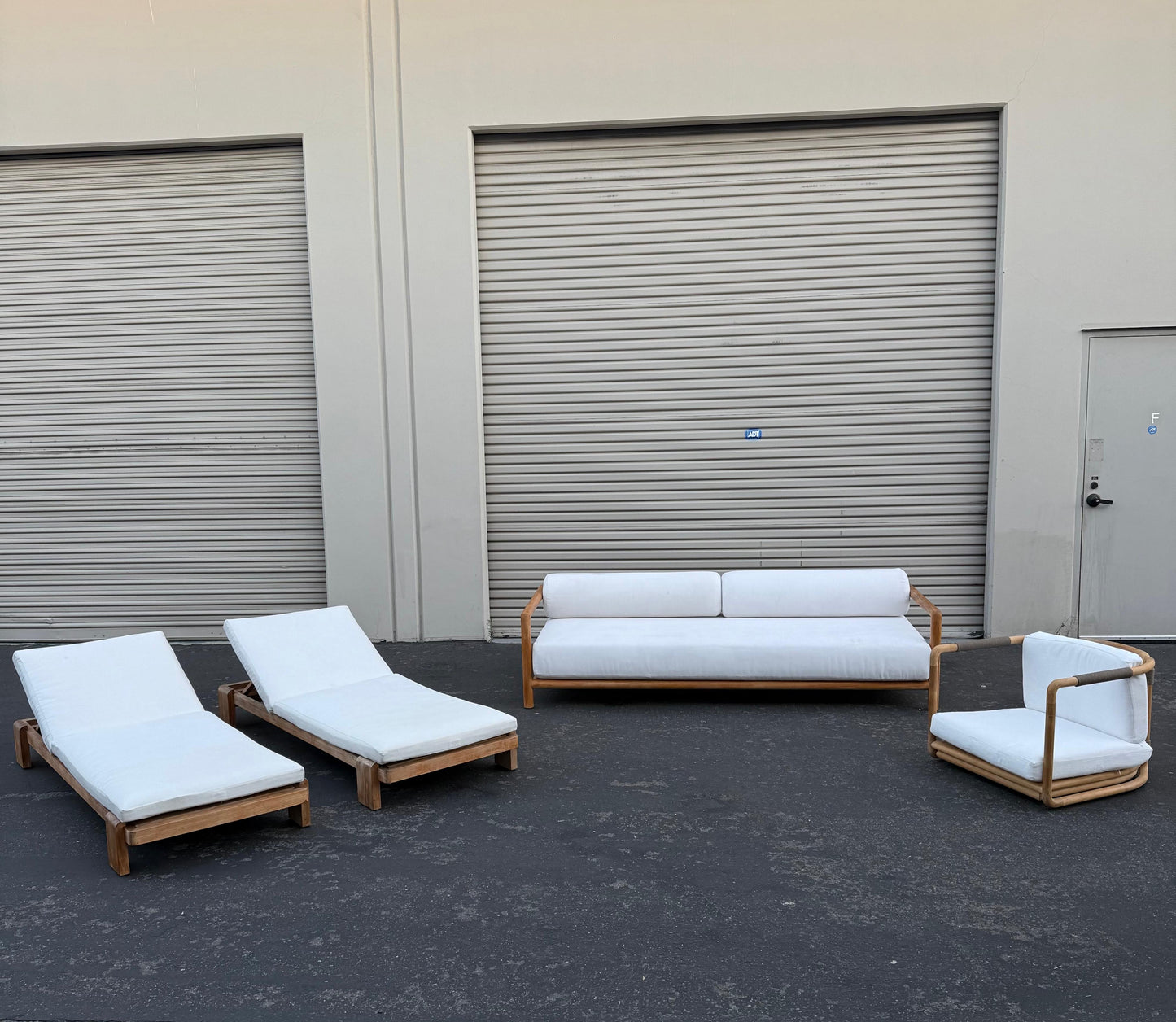 Restoration Hardware Outdoor Set