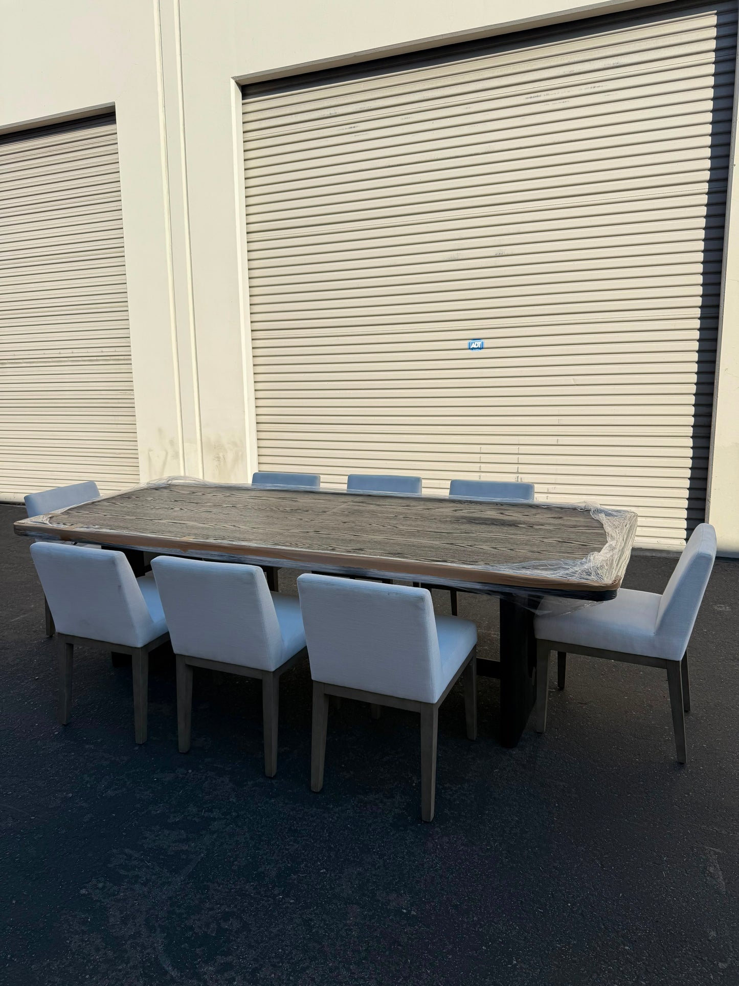 Restoration Hardware Dinning Table Set