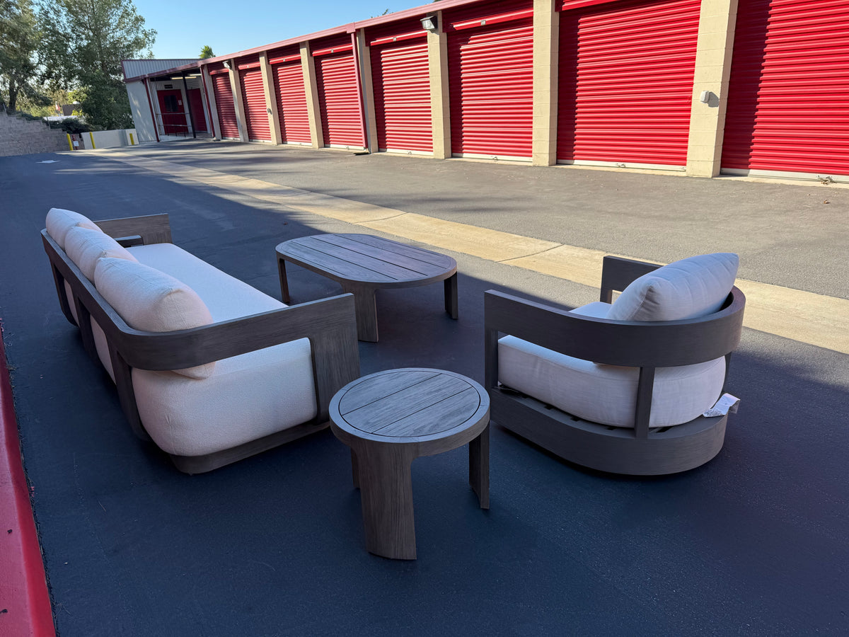 Restoration Hardware Outdoor Set