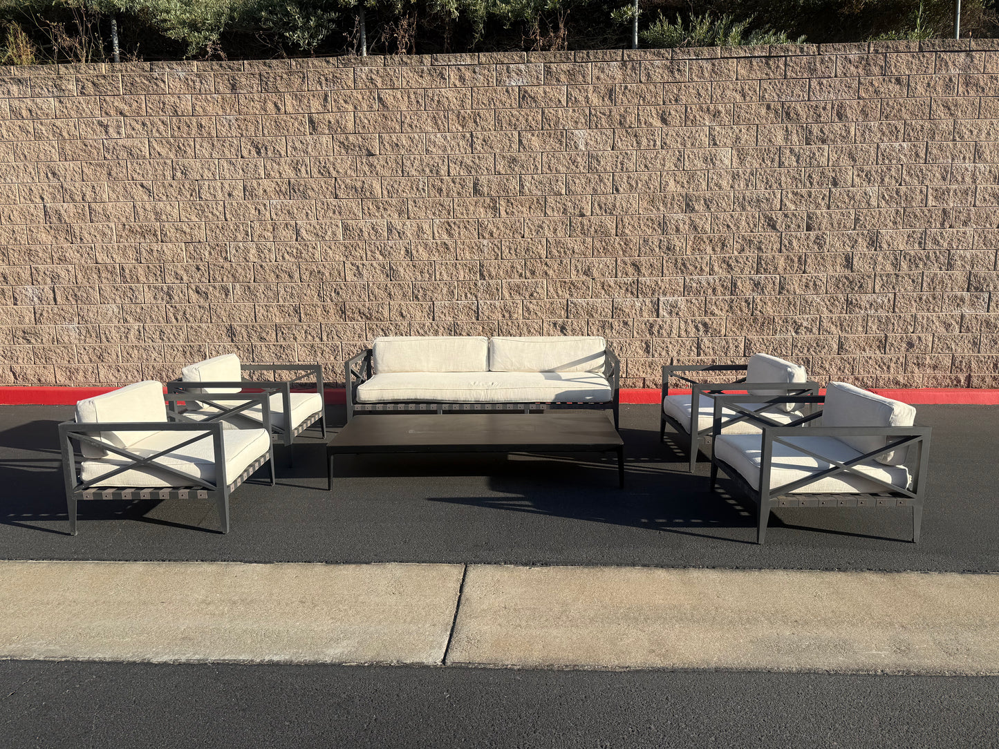 RH Mustique Aluminum Outdoor Set