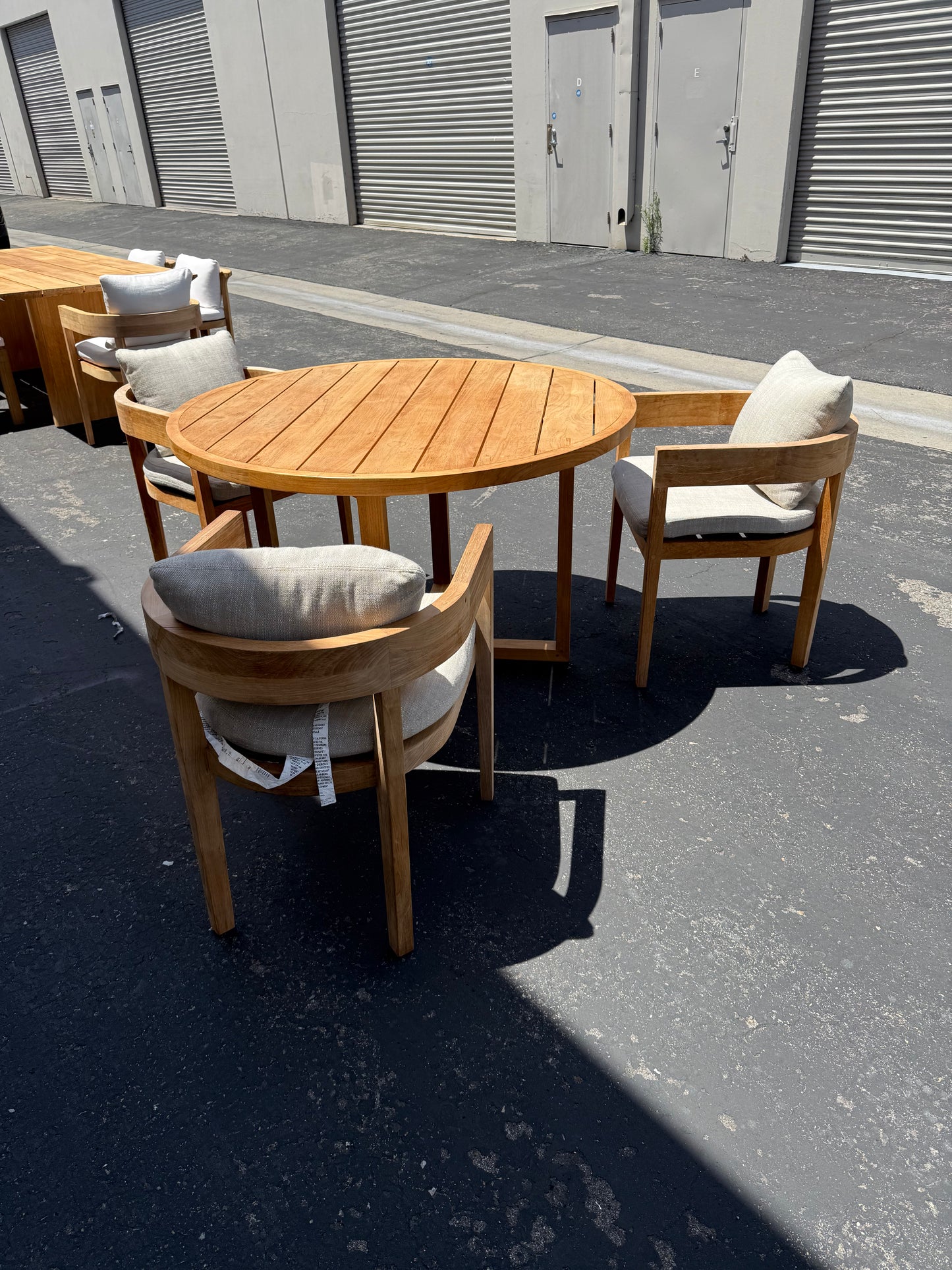 Restoration Harwdare Outdoor Dinning set