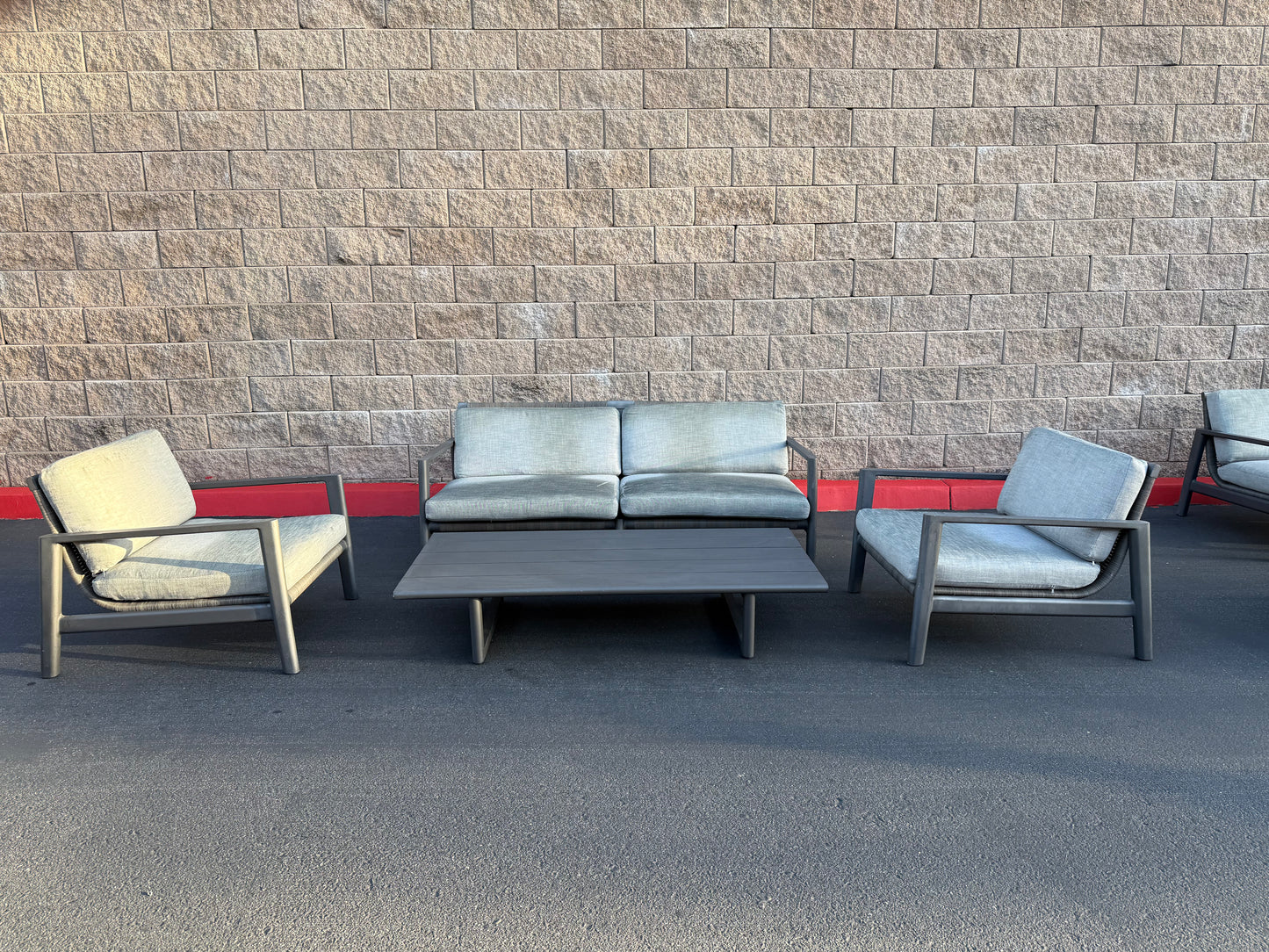 RH Mesa Aluminum Outdoor Set
